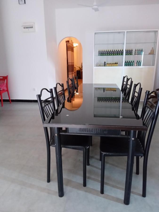 Bed and Breakfast Sky Bloom Homagama Екстер'єр фото